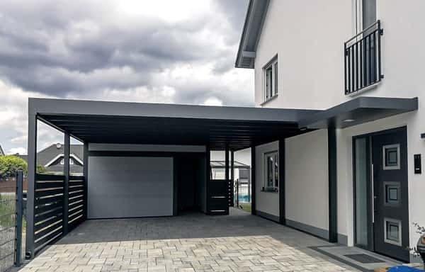 Flachdach-Carport